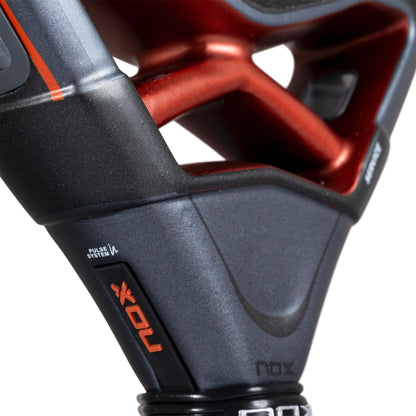 Nox AT10 Luxury Genius 18K Alum – Agustín Tapia Padelracket BabyMat.se