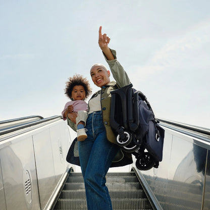 Bugaboo Butterfly Resevagn Midnight Black BabyMat.se