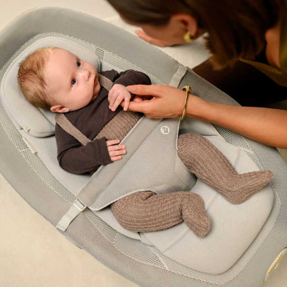 Maxi-Cosi Dove Pro Elegance Beige – Babysitter med vibration BabyMat.se