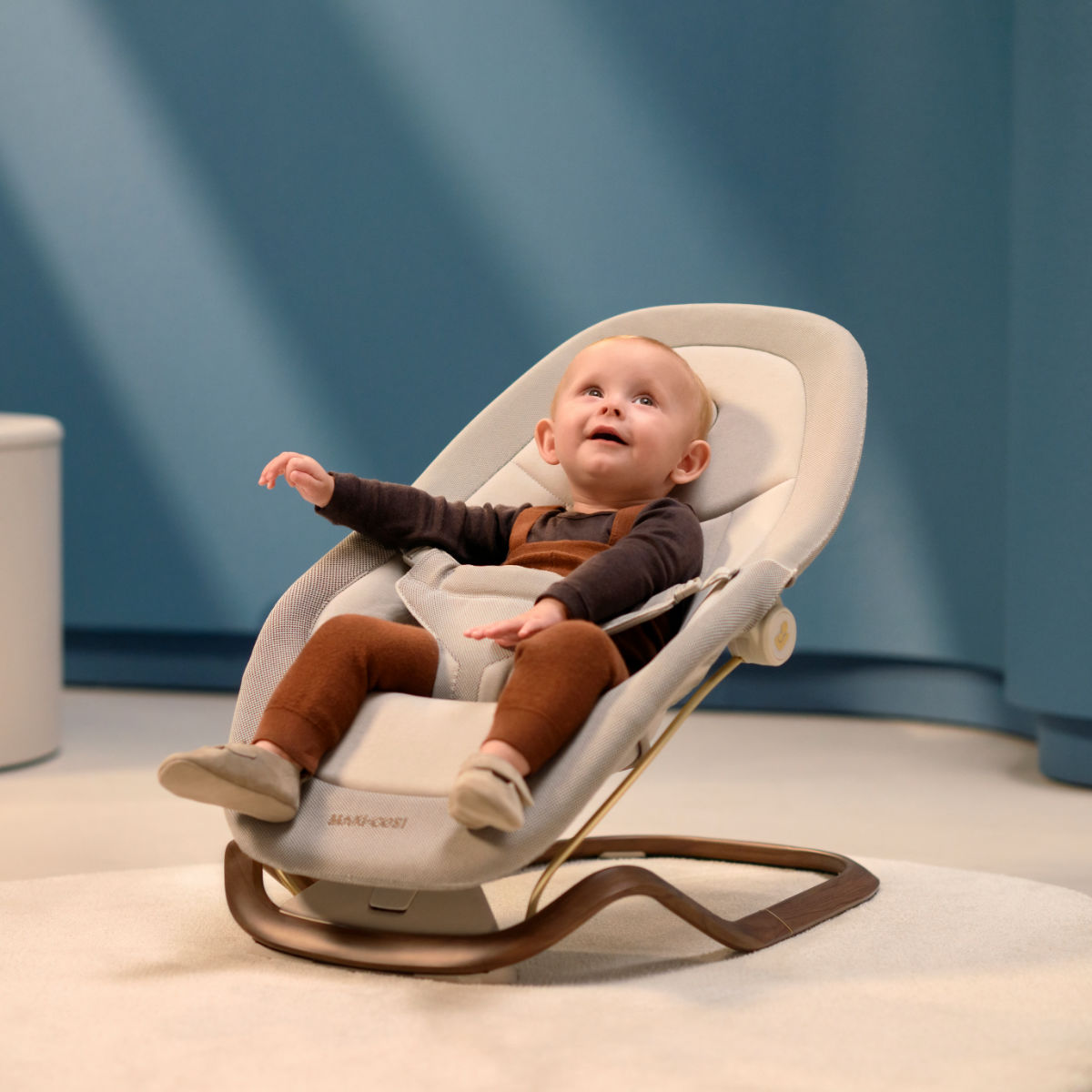 Maxi-Cosi Dove Pro Elegance Graphite – Babysitter med vibration BabyMat.se