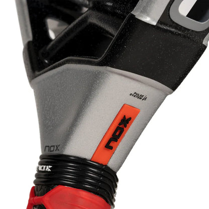 Nox AT10 Genius 18K Alum by Agustín Tapia 2024 Padelracket BabyMat.se